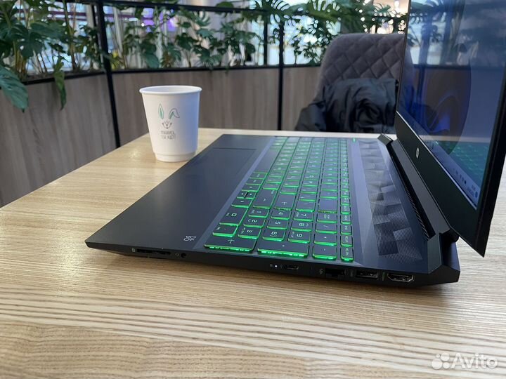 Hp pavillion /Ryzen 5 3550H/GTX1650