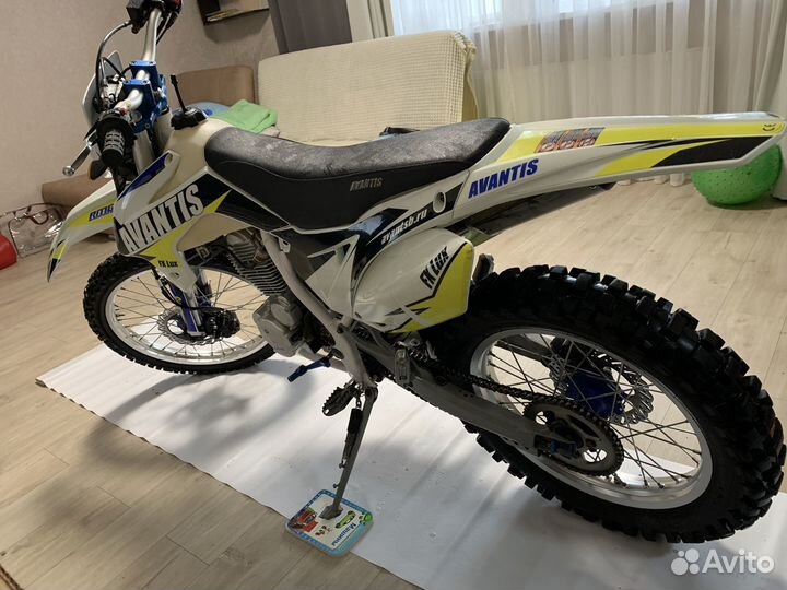 Продам Avantis FX250 Lux