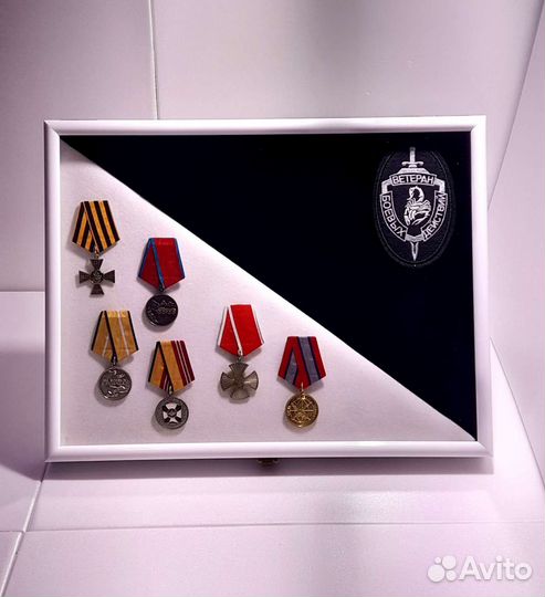 Рамка для медалей и знаков 30х40