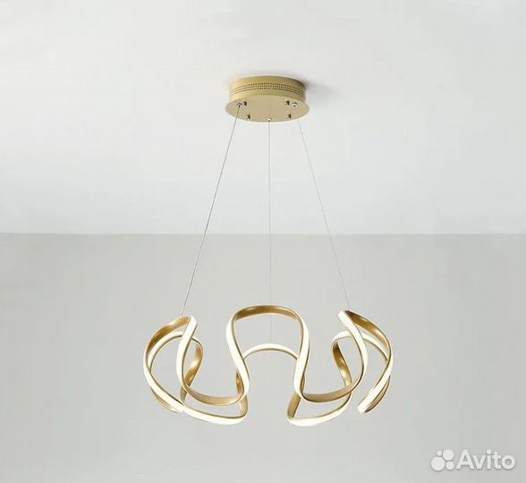 Люстра подвесная потолочная
