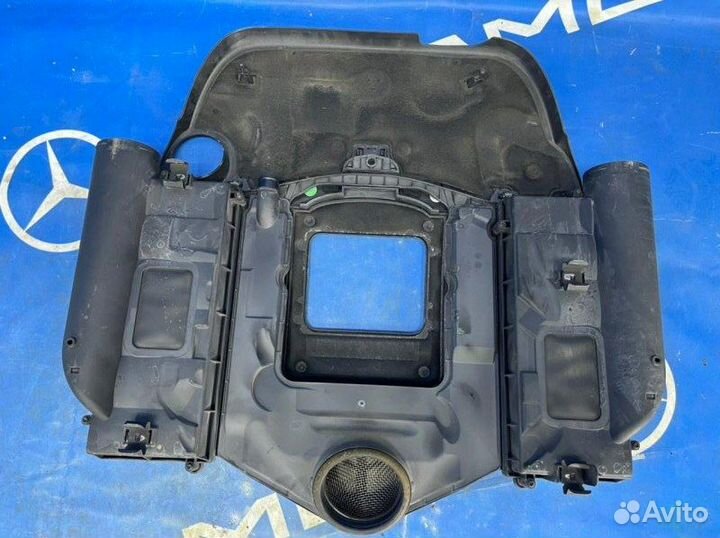 Корпус воздушного фильтра Mercedes Cls 350 W219