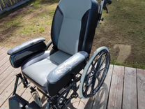 Инвалидное кресло с автомобильным сидением