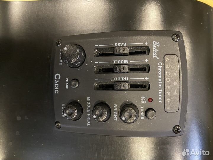 Гитара электроакустика