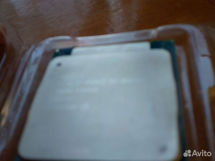 Intel Xeon E5 2637 V3, 3,5 ггц LGA 2011-3