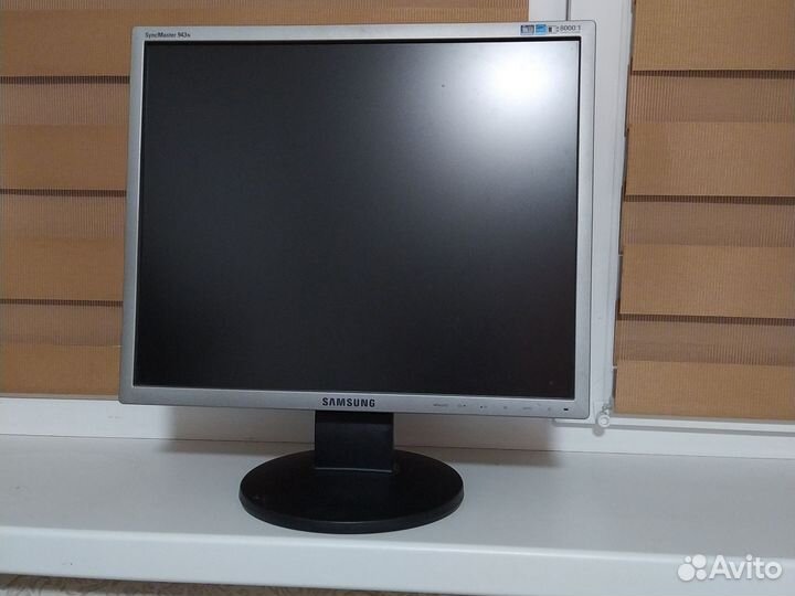 Монитор Samsung syncmaster 943n