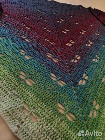 Бактус вязаный, шаль, платок