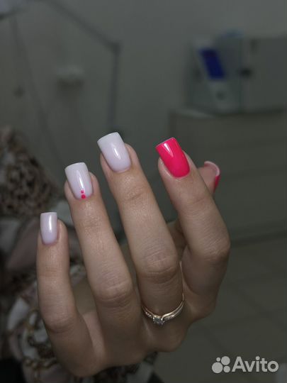 Маникюр 