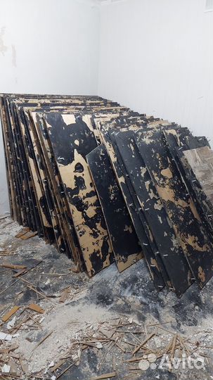 Продается б.у. фанера 1.5 х 1.5