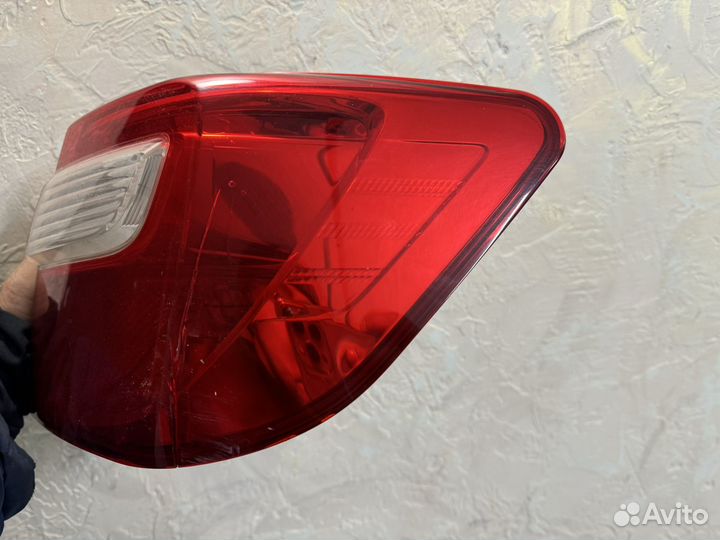 Продам фонарь camry 50