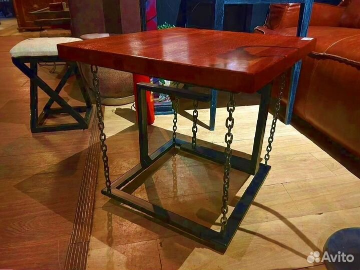 Левитирующий столик системы Тенсегрити