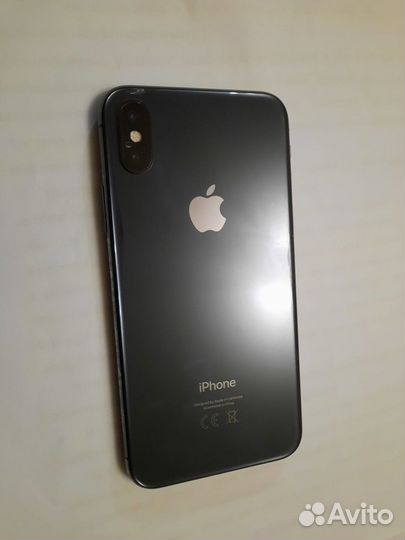 Телефон iPhone 10