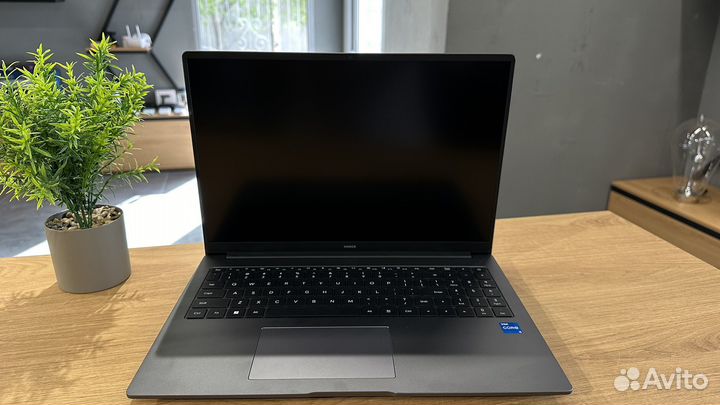 Honor Magicbook X16 16/512 Gray