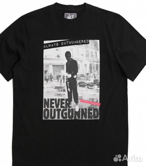 Футболка Peaceful Hooligan новая оригинал L