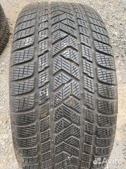Pirelli Scorpion Winter 265/45 R20