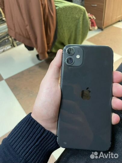iPhone 11, 128 ГБ