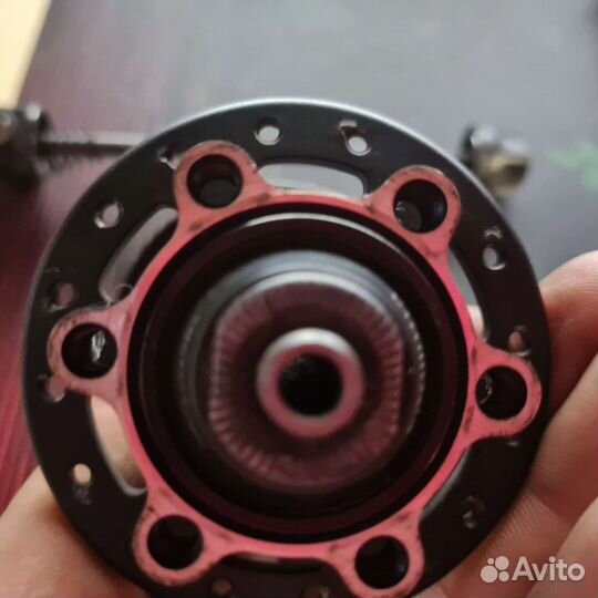 Втулка передняя shimano XT