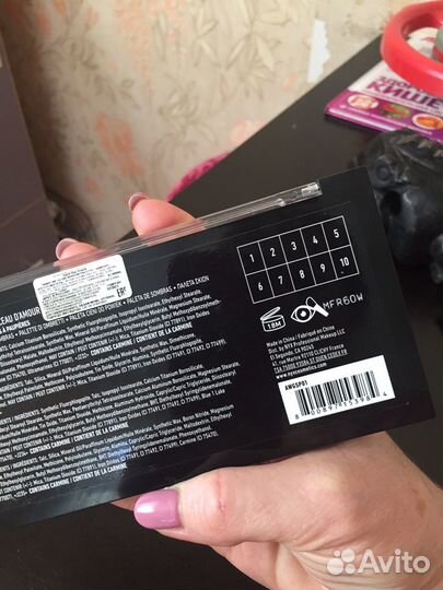 Палитра теней NYX