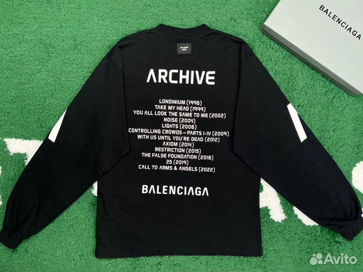 Лонгслив Balenciaga