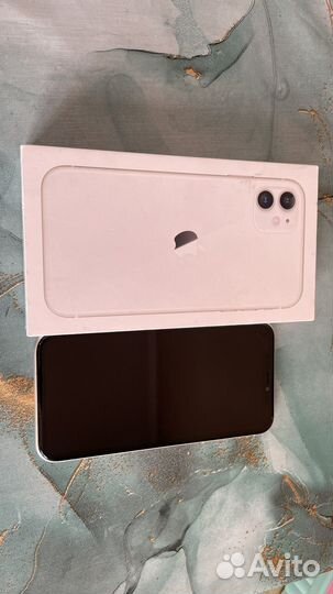 iPhone 11, 128 ГБ