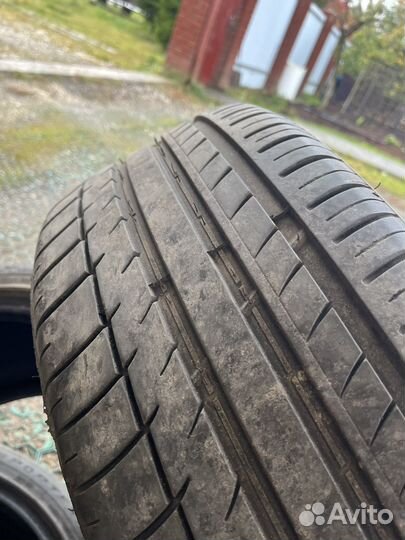 Triangle Sportex TSH11 235/45 R18