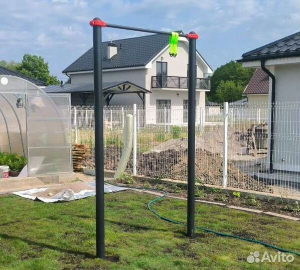 Турник уличный