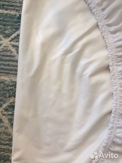 Наматрасник непромокаемый + простыни