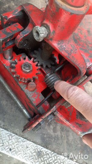 Ремонт гидравлических домкратов и реек