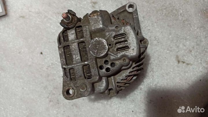 Генератор Mitsubishi lancer 10