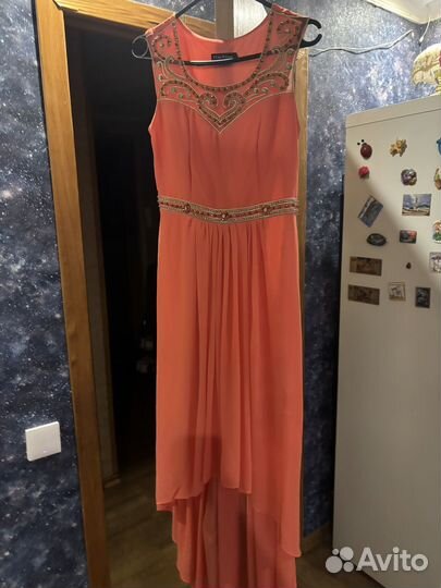 Вечернее платье