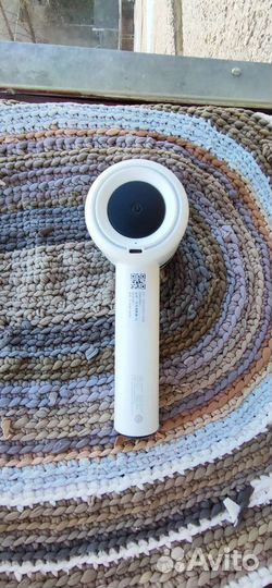 Машинка для удаления катышков