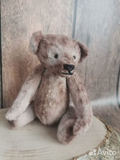 Плюшевый медведь
