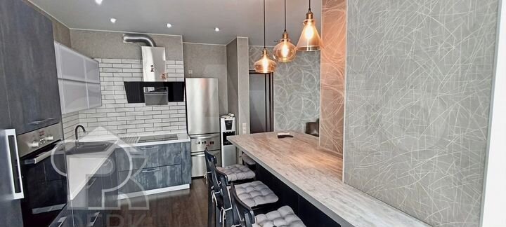 2-к. квартира, 75,7 м², 13/17 эт.