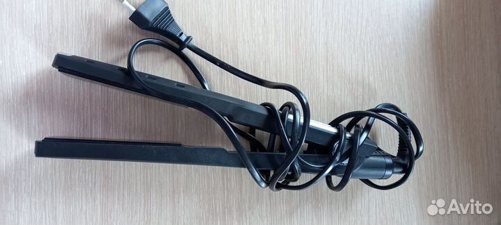 Выпрямитель для волос