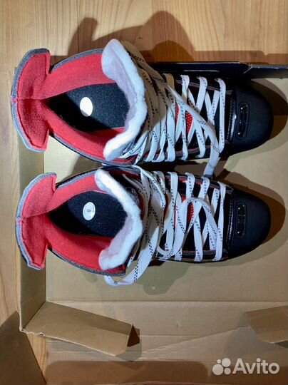 Хоккейные коньки Bauer NSX 26.8 см