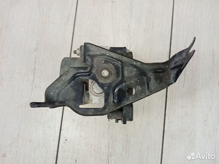 Блок abs абс Nissan tiida
