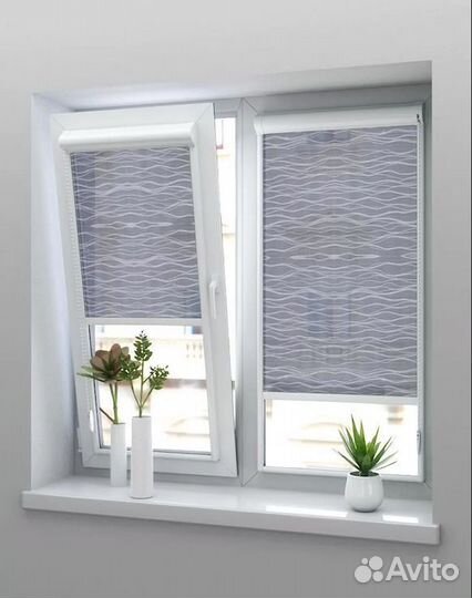 Рулонные шторы в зал День-ночь