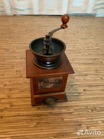 Кофемолка ручная