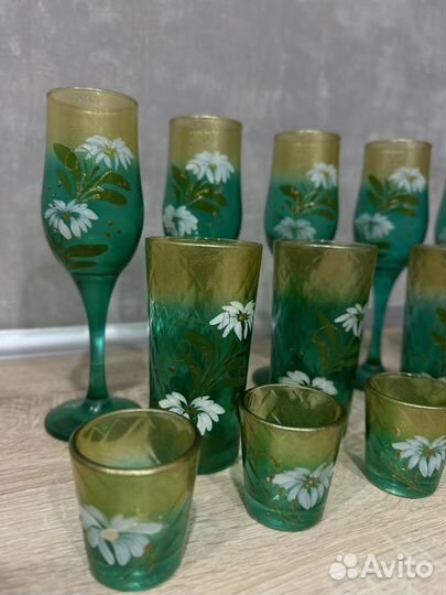 Набор бокалов, стаканов, стопок