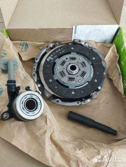 Комплект сцепления 834027 Valeo