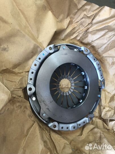 Корзина сцепления Nissan