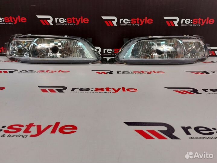 Фары Toyota Mark II 90 N583