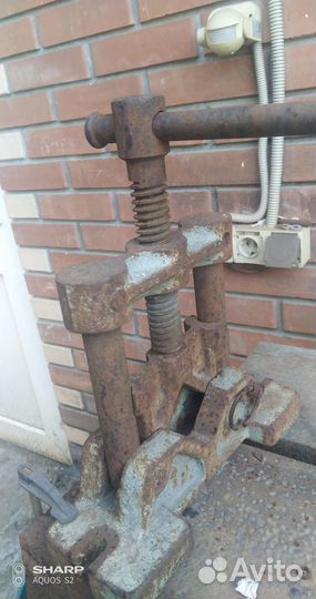 Тиски трубные + струбцины ваймы