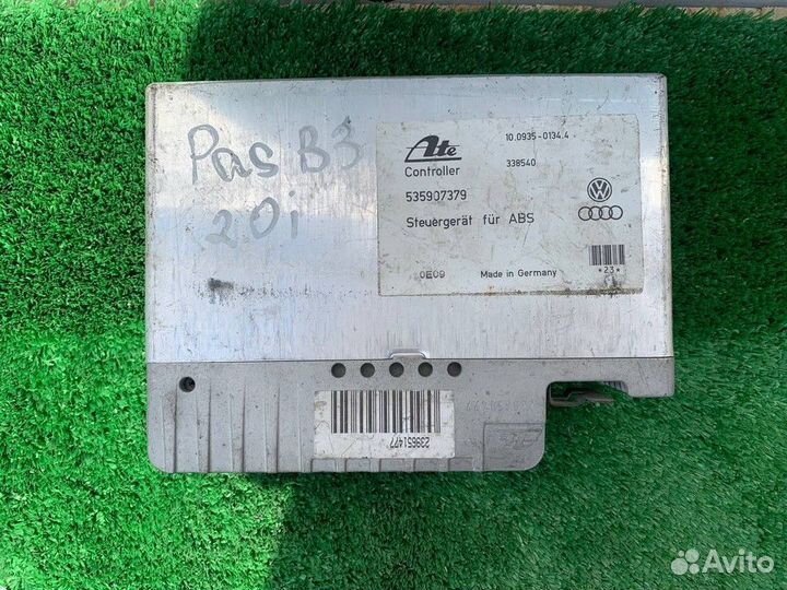Блок управления ABS Volkswagen Passat
