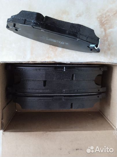 Тормозные колодки передние на Hyundai сгеta