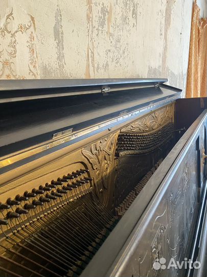 Антикварное Пианино (18век)