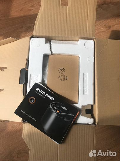 Хлебопечь redmond