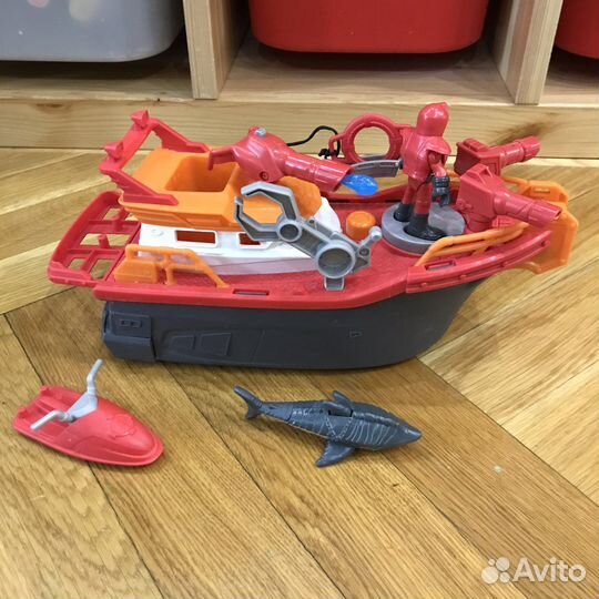 Пожарная лодка Imaginext