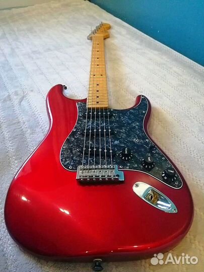 Электрогитара Fender Stratocaster