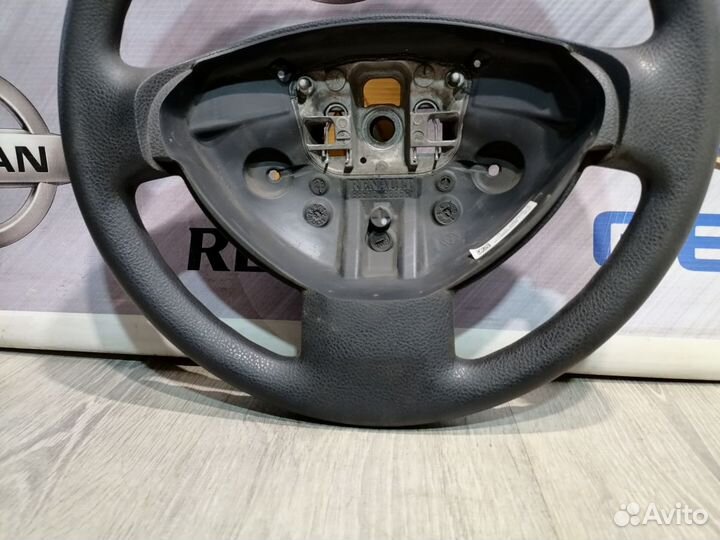 Руль Рулевое колесо Renault duster
