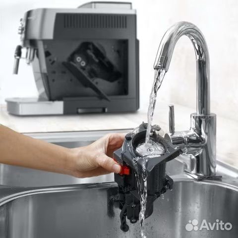 Кофемашина DeLonghi ecam250.23.SB